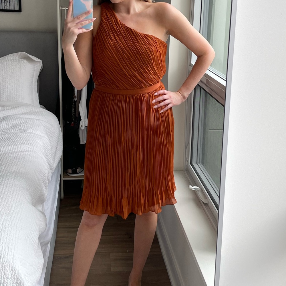 CLUB MONACO Frida One Shoulder Pleated Rust Mini Dress